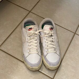 Nike White and Green Men's Sneakers